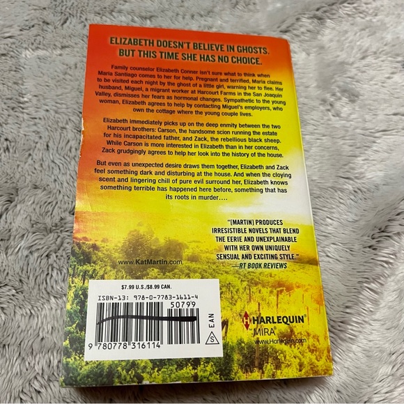 🌴Scent of Roses by Kat Martin Paperback Book - Picture 3 of 4